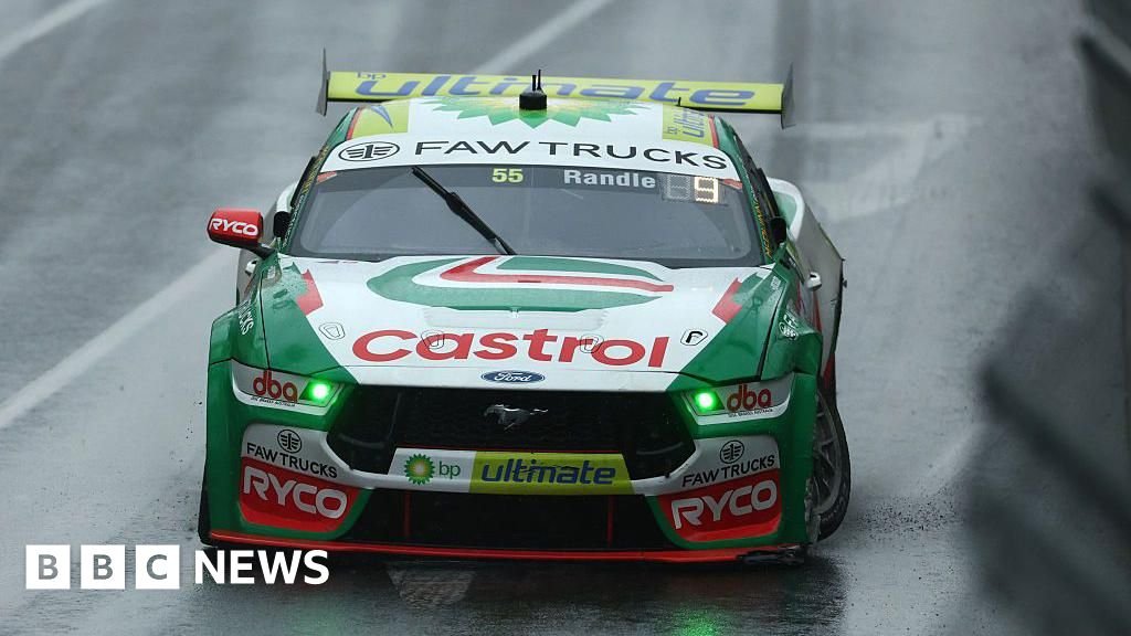 BP sells stake in motor oil arm Castrol in $6 billion deal