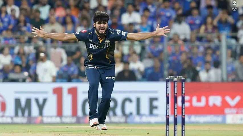 मुश्ताक अली ट्रॉफी में अरशद खान की गेंदबाजी ने मचाई तबाही (Photo: ITG)