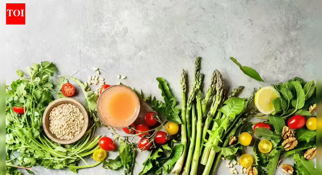 Vegetarians may be more likely to develop vitamin B12 deficiency; Here's why