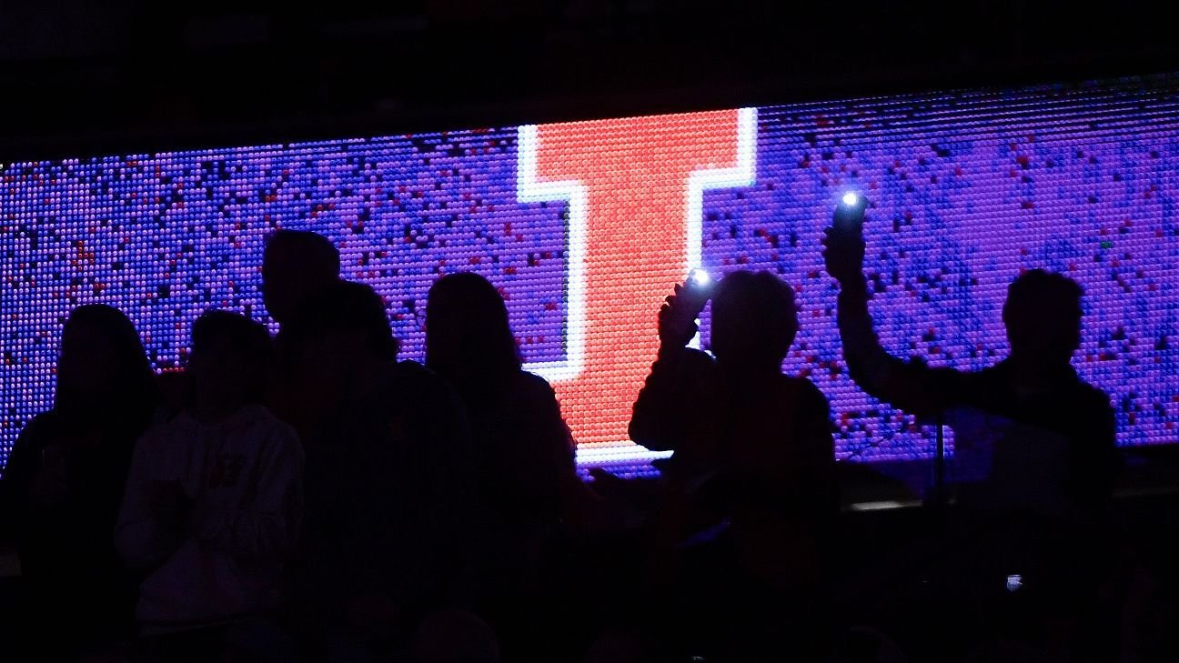 Illinois banned alcohol sales on Saturday. The final four is at stake