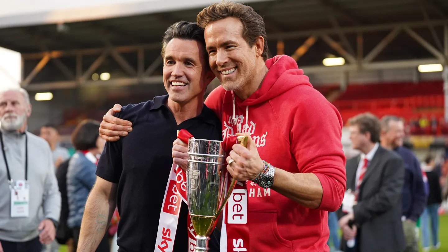 Ryan Reynolds and Rob Mac to host the live Wrexham broadcast