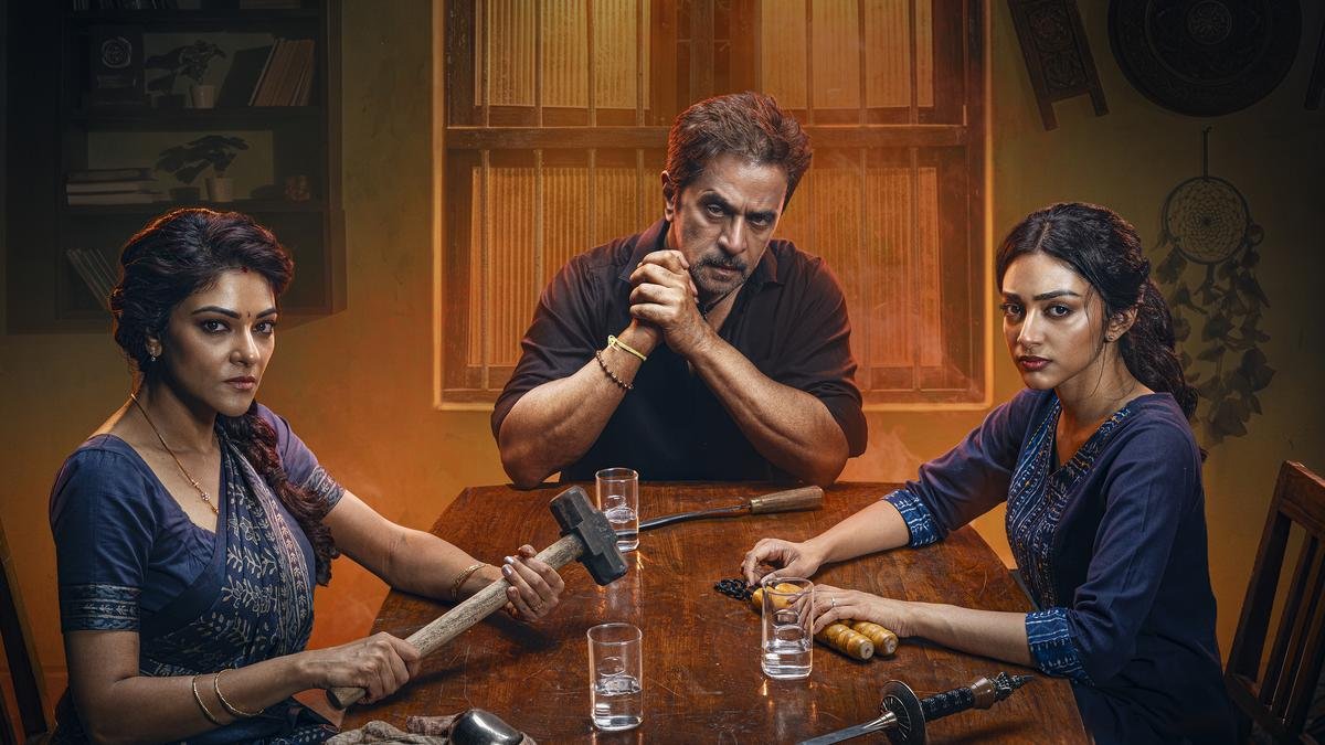 'Blast' movie review: An unlikely family packs a punch in this fairly entertaining but intriguing film