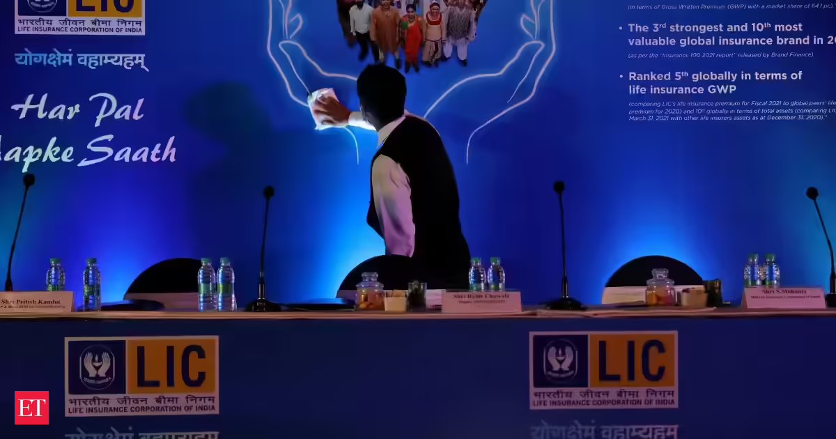 LIC plans to enter fintech space, strategic investment also on the table: CEO Doraiswami