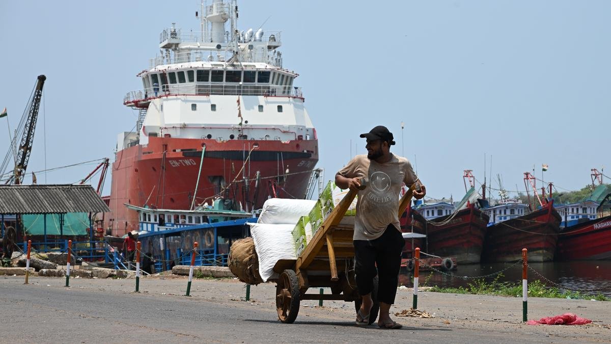 Summer temperatures in 40 coastal districts of India likely to rise by more than 1 degree Celsius by 2040: Report